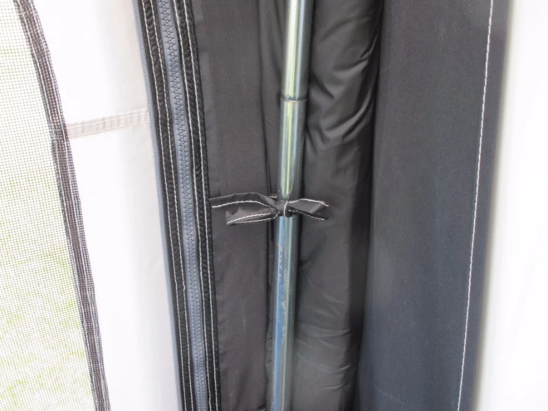 Kampa Set Aandrukstangen Staal 5 Kampa Set Aandrukstangen Staal - Afbeelding 3